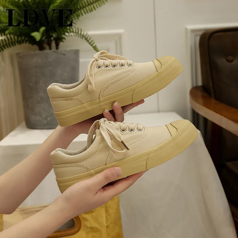 

New Spring Autumn Unisex Casual Flats Shoes Woman Walking Shoes Canvas Shoes Sneakers Female Flats