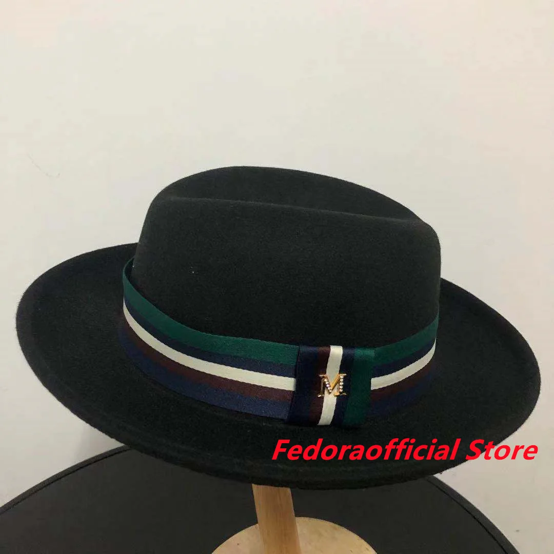 cream fedora hat Wholesale price Fedora hat new oval hat top M logo green ribbon accessories winter men and women felt jazz hat шляпа женская packable fedora