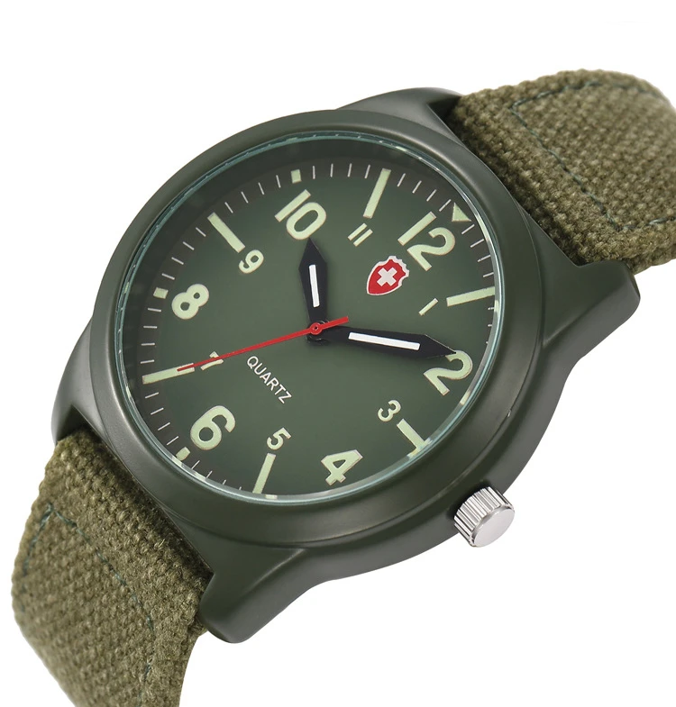 

2019 Fashion Military Watch Nylon Strap Men Watches Water Resistant Casual Quartz Watch with Calendar Army Green Relojes Hombre
