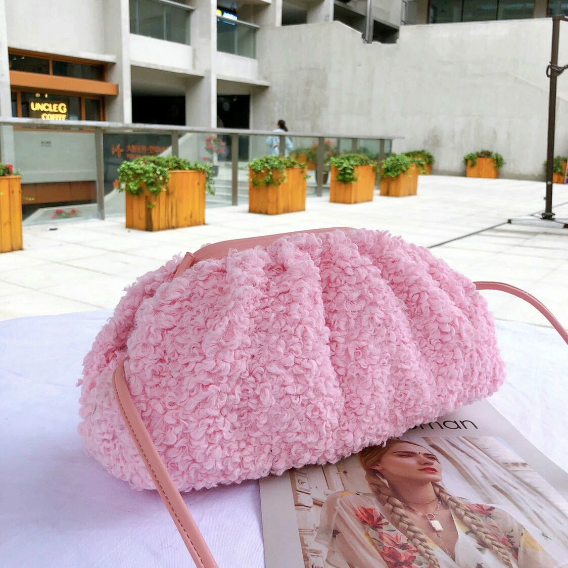 

Cloud-wrapped Soft Leather Madame Small Bag Single Shoulder Slant Dumpling Bag Handbag Day Clutches bags