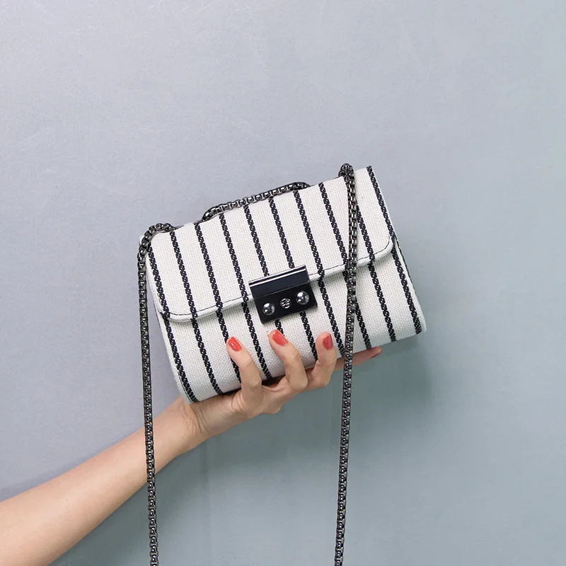 Напрямую от производителя, распродажа женской сумки, стиль, универсальная Повседневная парусиновая квадратная сумка-слинг, текстурированная цепочка, сумка через плечо