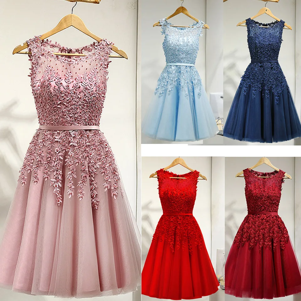 Billige Es der YiiYa Brautjungfer Kleid Für Mädchen Plus Größe Kurzen Rosa Blau Party Kleider 2019 Frauen vestido madrinha LX073