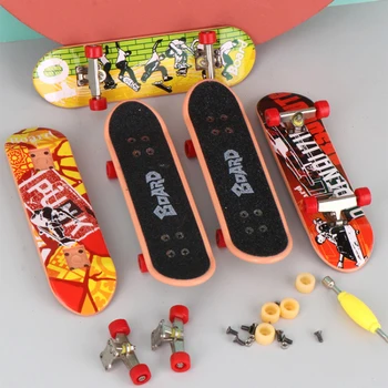 

Finger Skateboard Fingertip Dance Toys Longboard Small Scooter Finger Play Creative Decompression Childrens Party Novelty Toys