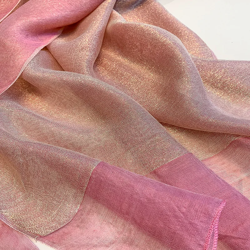 11778073896_2070773686