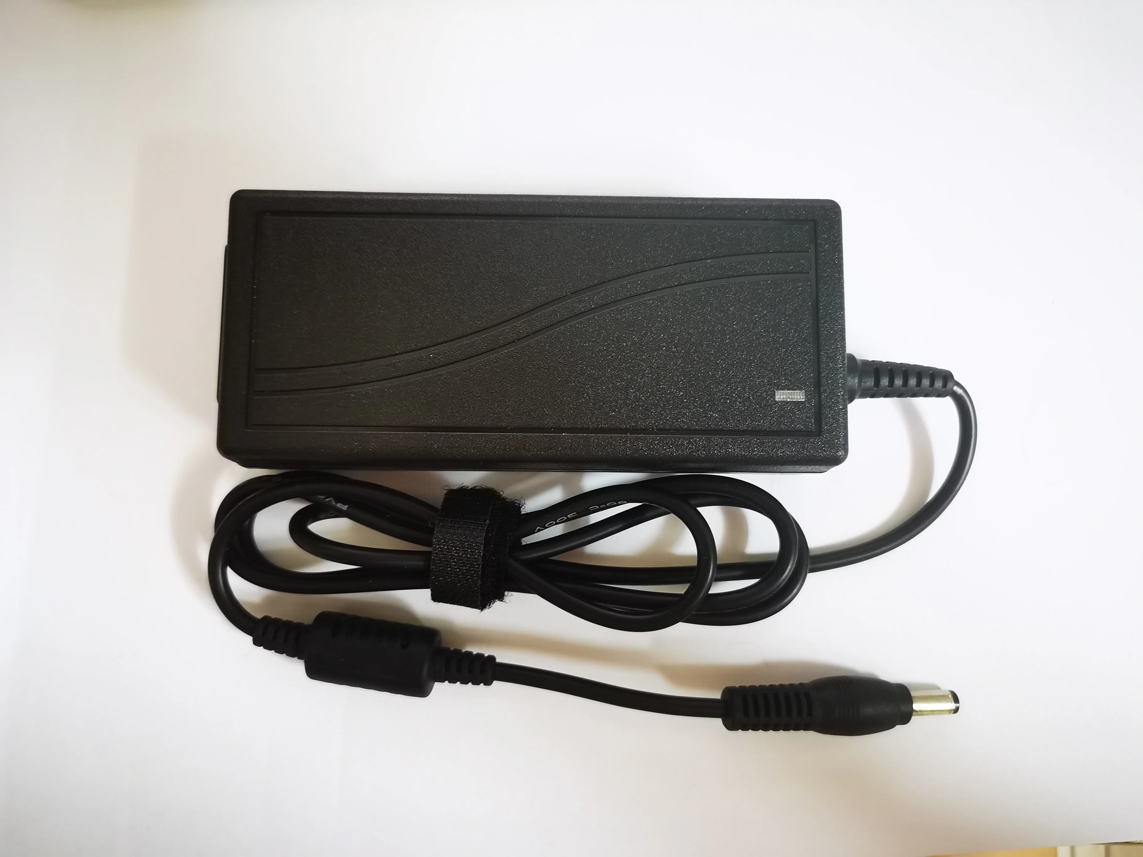 

AC100-240V to DC12V 4A 48W Power Adapter For PTZ Security Camera