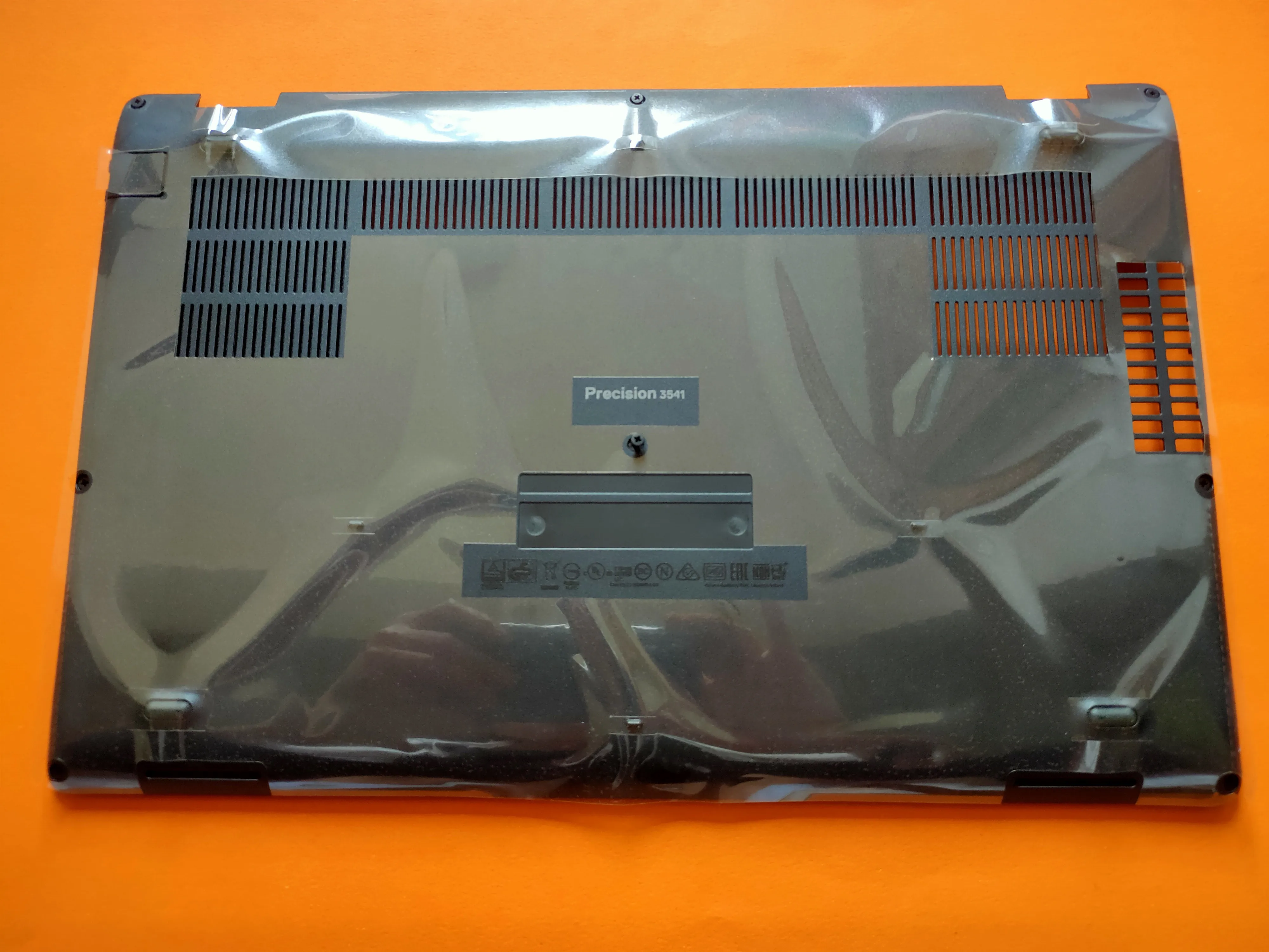 new for DELL Precision 3541 D cover bottom case 0VR2C7