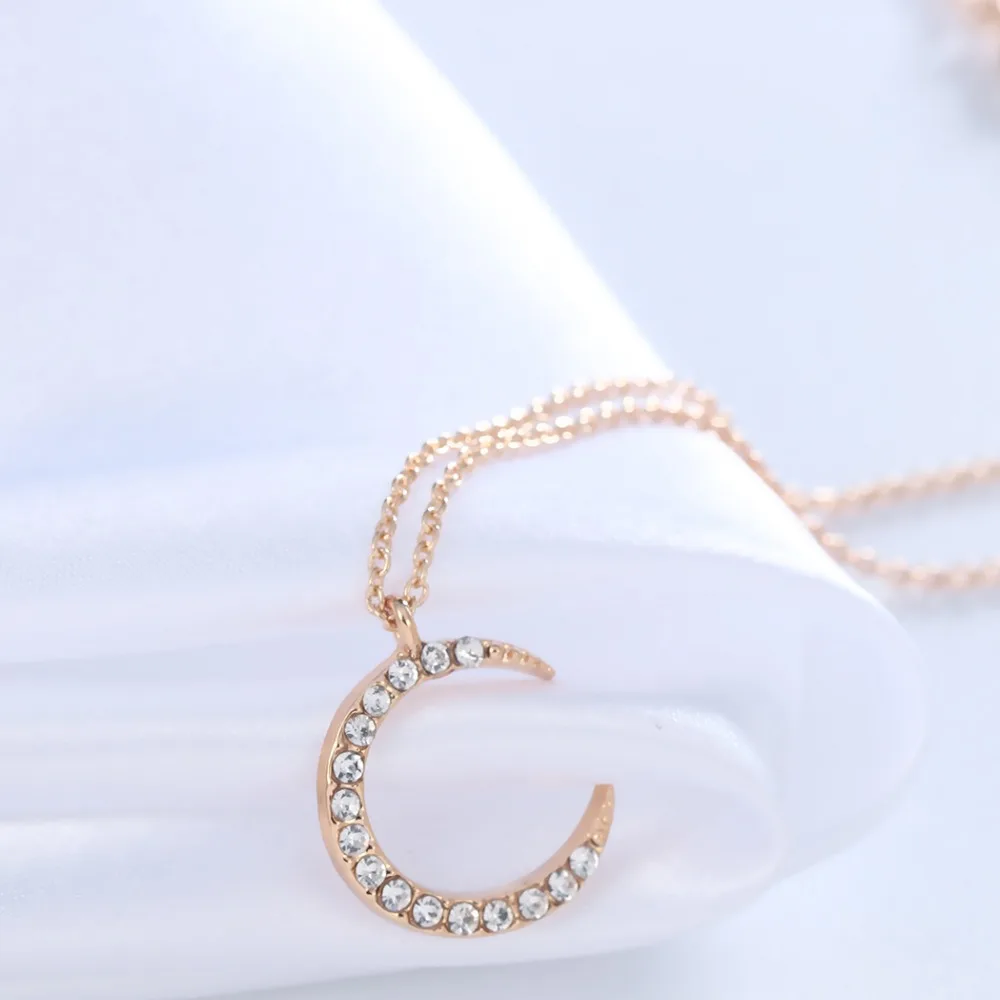 Chandler Wholesale Crescent Moon Necklaces & Pendant For Women Miro Paves Charm Lucky Collars Tiny Colier