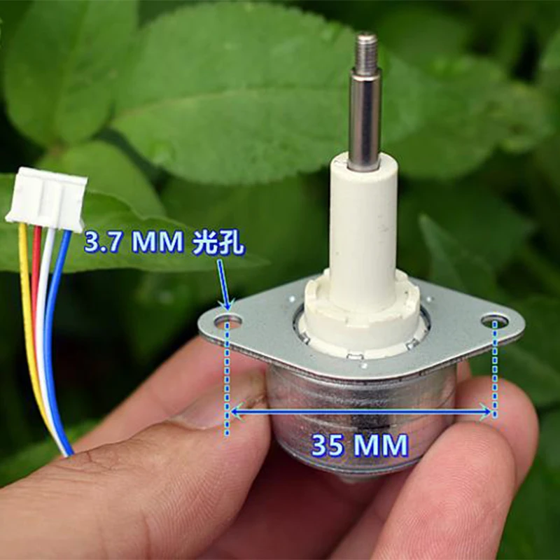 С источником питания от постоянного тока 6V 12V линейный винт шаговый двигатель 12