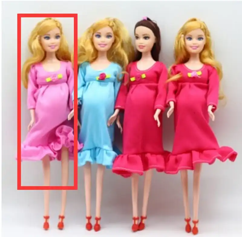 la muñeca barbie embarazada