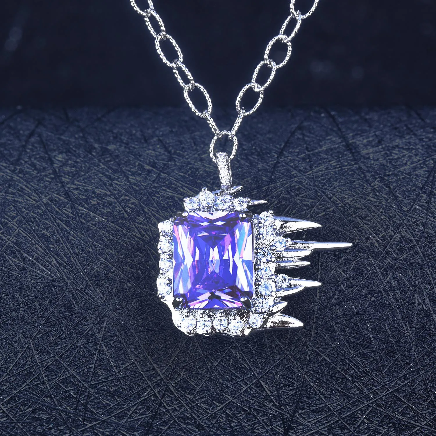 

18K Gold Necklace Pendant Women Charm Diamonds Gold Pendant Chain Luxury Jewelry for Women Christmas Necklace
