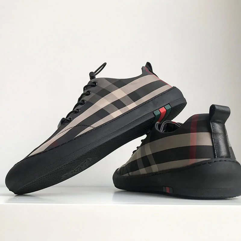 New Hot Sale Fashion Male Casual Shoes High Quality Striped Lattice Men's Leather Casual Sneakers Fashion Trend Soft Flats Shoes