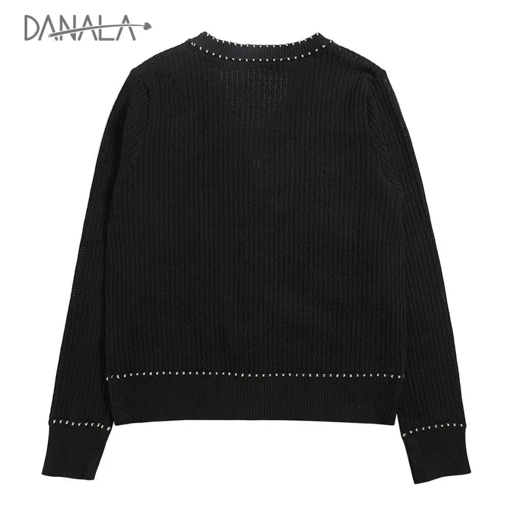 DANALA 2019 Autumn New Sweater Cardigan For Women Fashion V-neck Pocket Single-breasted Jacket DANALA 2019 Autumn New Sweater Cardigan For Women Fashion V-neck Pocket Single-breasted Jacket