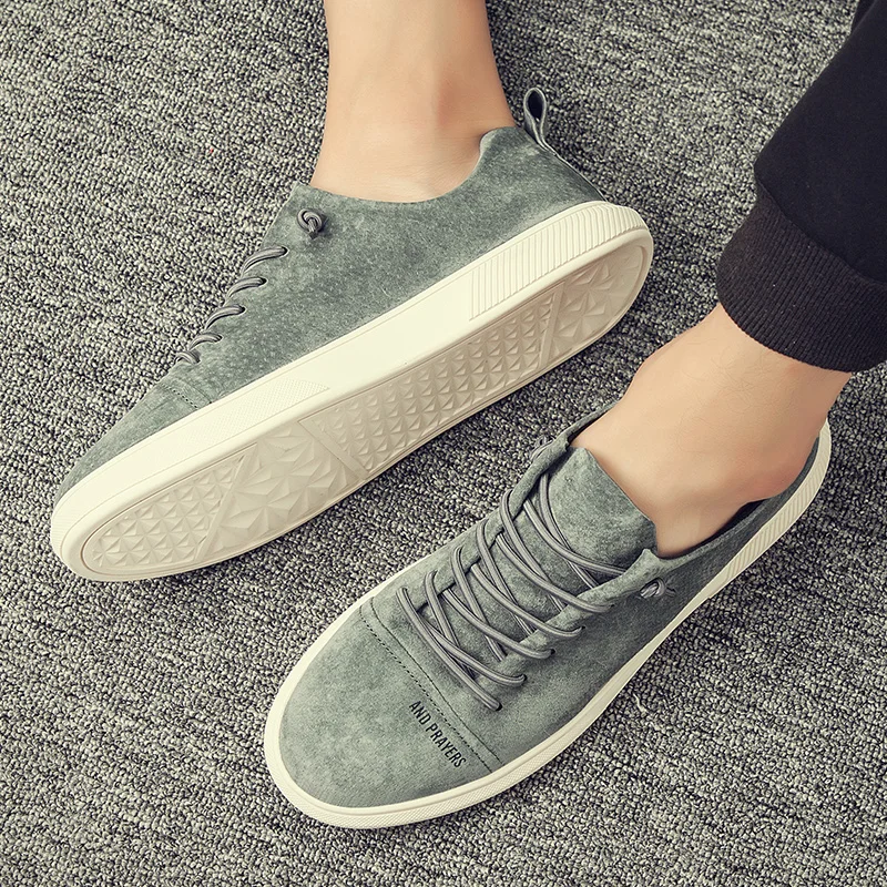 Men Sneakers Suede Leather Designer Vintage Sneakers Men British Style Low Top Casual Flat Shoes Lace Up Wild Casual Tide Shoes