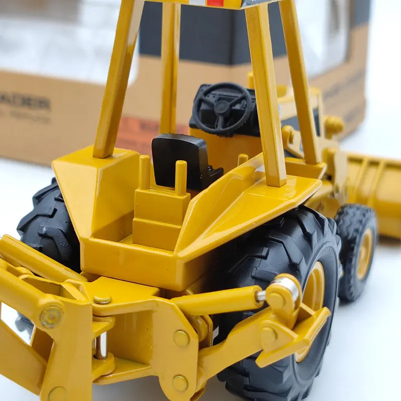 Norscot 1:32 For Caterpillar Cat 416 Backhoe Loader 55271 Diecast Models Collection Engineering vehicle Toys Car Gift