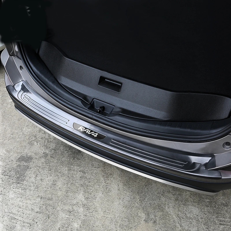For Toyota RAV4  2017 to 2019 Car Styling Stainless Steel Rear Bumper Sill Trunk Door Sill Cover Sticker