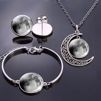 

Solar System Jewelry Set 8 Planet Earth Jupiter Saturn Glass Dome Stud Earrings Bracelet Crescent Moon Pendant Necklace Set