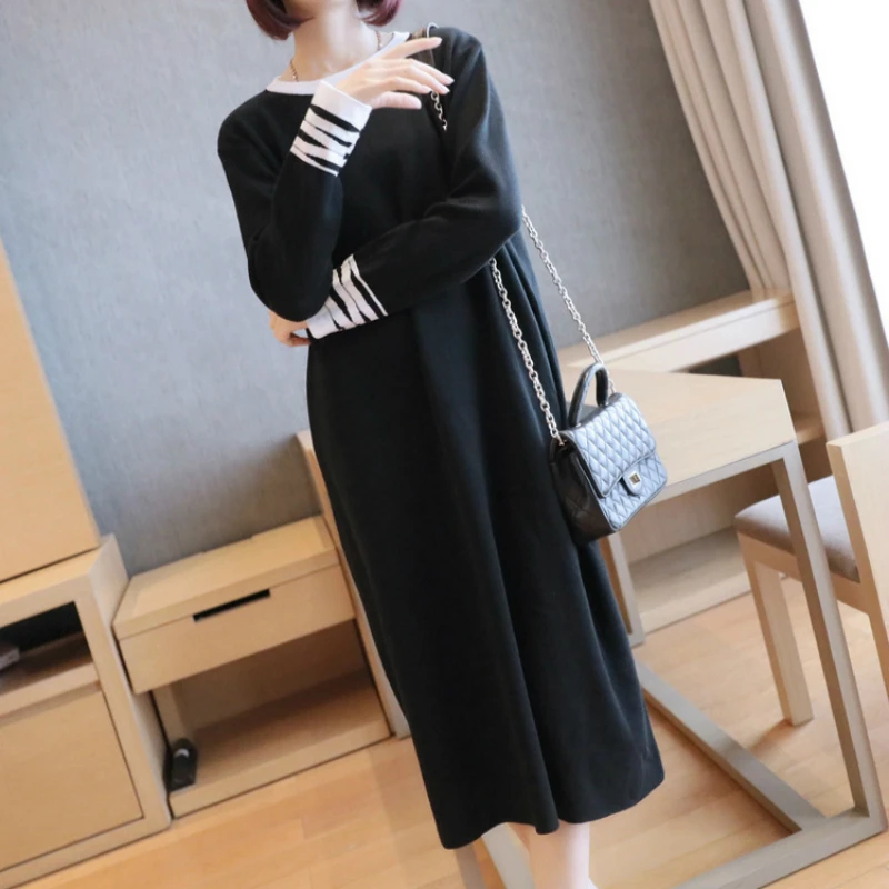 Женское трикотажное платье-свитер Modis разноцветное офисное платье средней длины