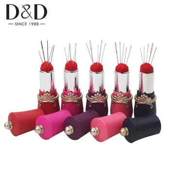 

D&D 6 Colors Lipstick Shaped Needles Pin Cushion with 5 Sewing Needles Pincushion Rotatable Rotatable Needle Holder Sewing Tool