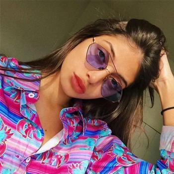 

Fashion Sunglasses Women Brand Designer Small Frame Polygon Clear Lens Sunglasses Men Vintage Sun Glasses Hexagon Metal Frame