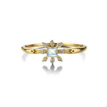 

Vermeil Square Faceted Moonstone Ring Princess Cut Natural Semiprecious Rings Tiny Zircon Simple sv925 Stackable Gold Thin Ring