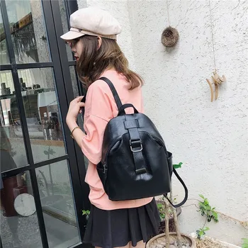 

2020 new women's backpack Korean version of the women's backpack fashion and simple women's backpack