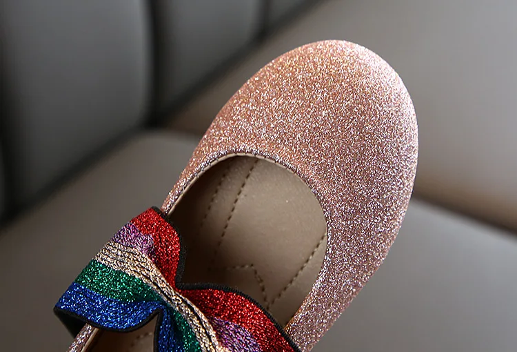 Новая Осенняя детская обувь для принцесс; блестящая обувь для девочек; Детские балетки на плоской подошве; милая Брендовая обувь для малышей; модная танцевальная обувь Mary Jane