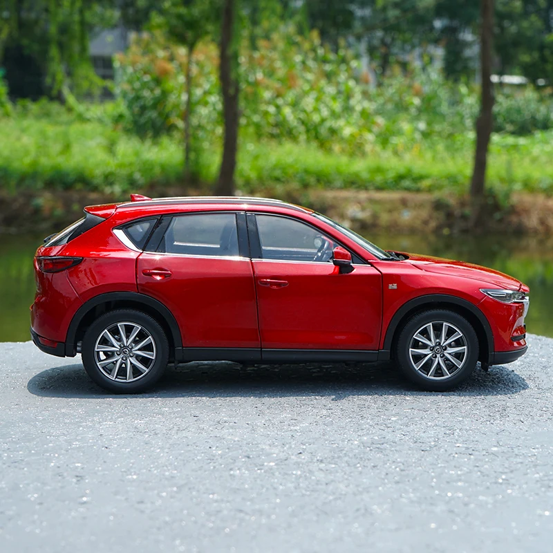 1:18 Высокая тщательная MAZDA 2018 CX 5 CX5 SUV сплав модель автомобиля статические