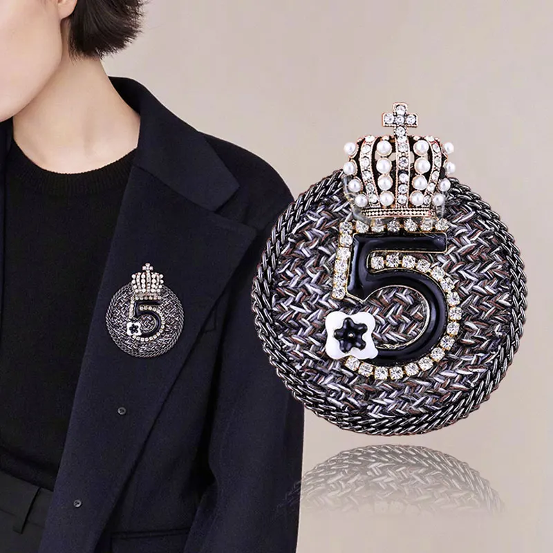 Crown high grade Brooch feminine retro luxury Number 5 Flower Pearl  accessories Brooches Pin Badge - AliExpress