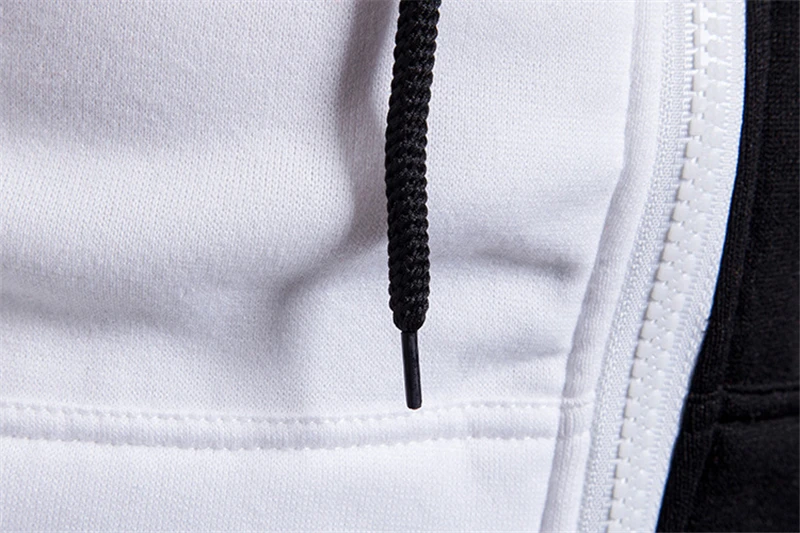 11283141257_576441668