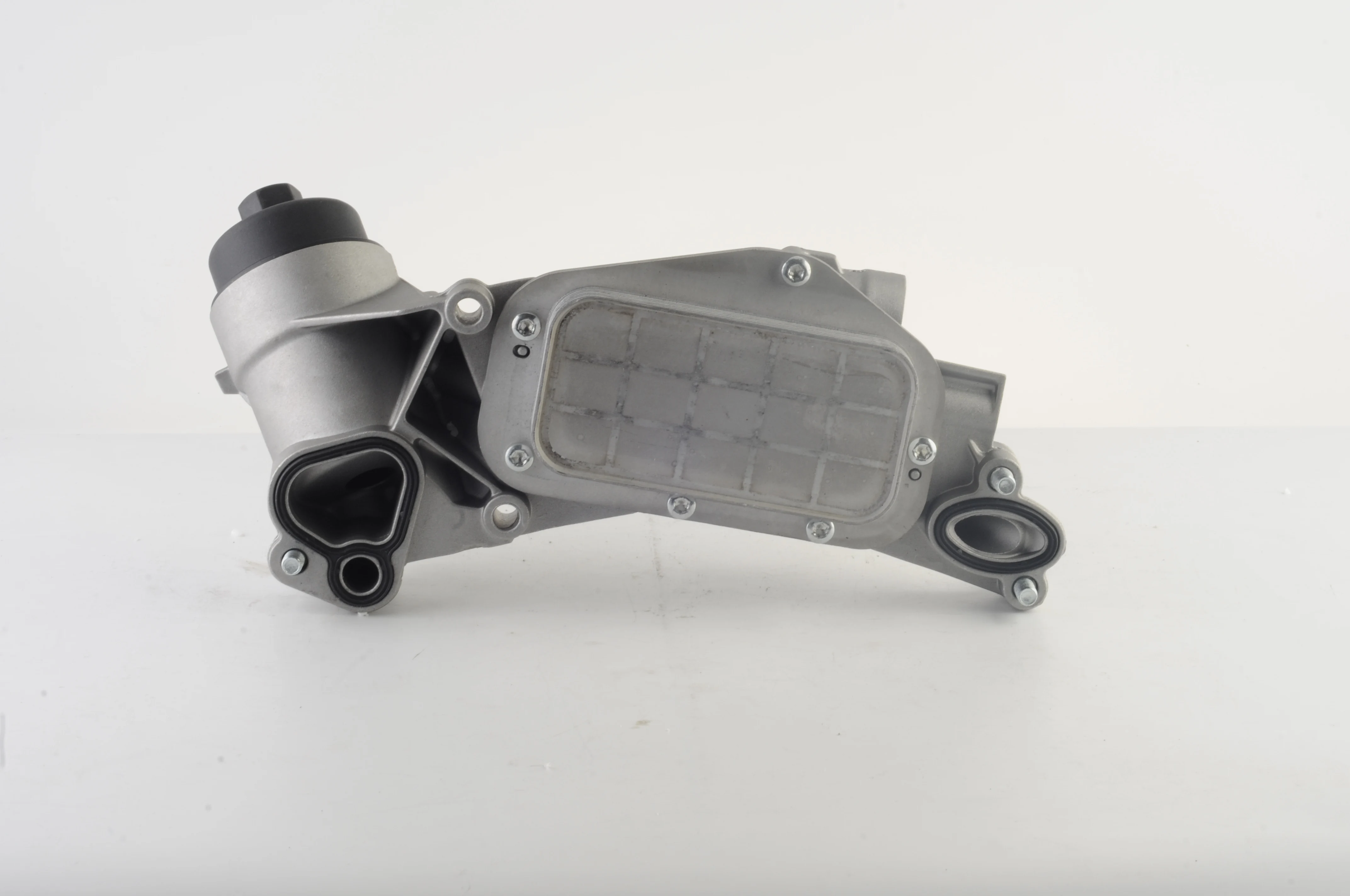 Engine Oil Cooler W/ Oil Filter Assembly Aluminium for Cruze Sonic Aveo G3 Orlando Opel Vauxhall Astra 12992593 93186324