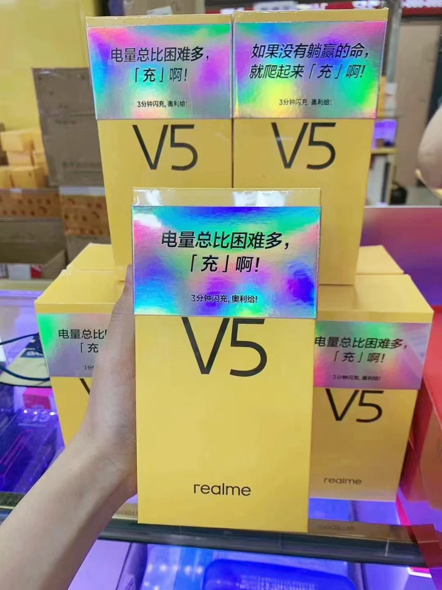 2020 New Realme V5 5G SmartPhone 5000mAh Battery 30W Dash Charger 6.5 inch 2400*1080 FHD+ Screen 20:9 Screen Main Camerea 4800MP