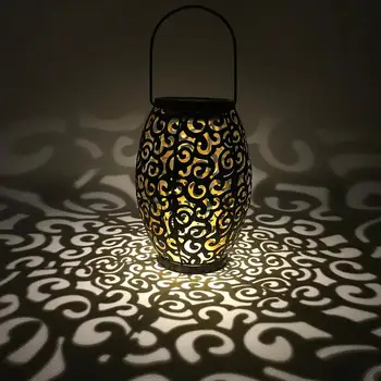 

Solar LED Hanging Light Retro Hollow Metal Cloud Lantern for Outdoor Garden Atmosphere Courtyard Decoration LED Solar Light Lamp