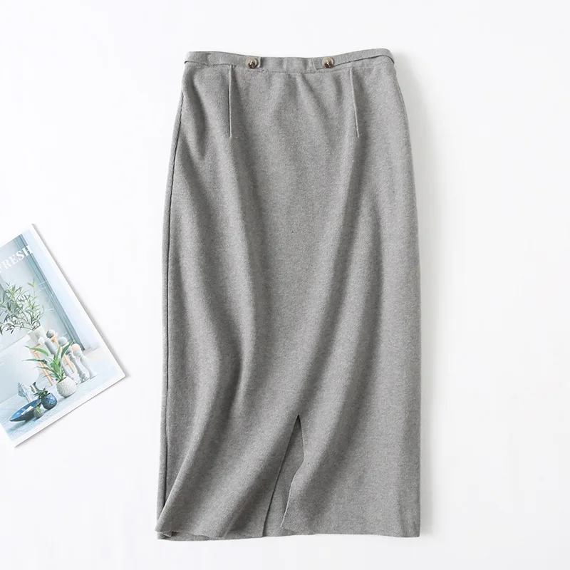 

One's Knitted Skirt Entity