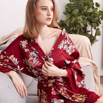 

Sexy Woman Japanese Kimono Yukata Floal Print Satin Oriental Sleepwear Fashion Casual Lady Indoor Bridesmaid Lace Up Bathrobe