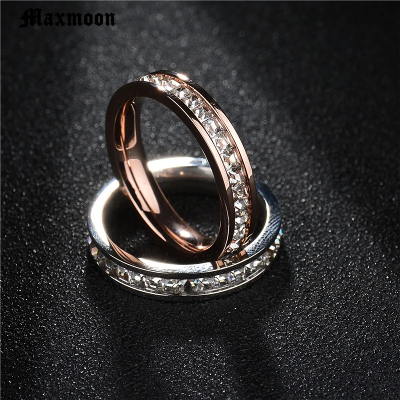 Maxmoon титановые кольца из нержавеющей стали для женщин серебряного цвета циркония свадебные кольца маленькое CZ обрамление ювелирные изделия оптом