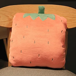 Pink Strawberry Популярные Мультяшные плюшевые подушки фрукты овощи животные руки теплые с отверстиями декоративная подушка задняя подушка зимний подарок 28 см - Цвет: Pink Strawberry