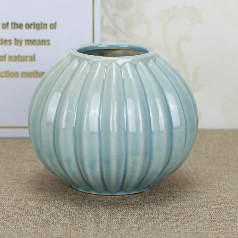 

Retro Blue Vase Ceramic Ice Cracks Mediterranean Home Soft Loading Furnishings Spherical Imitation Flowers Block Vase