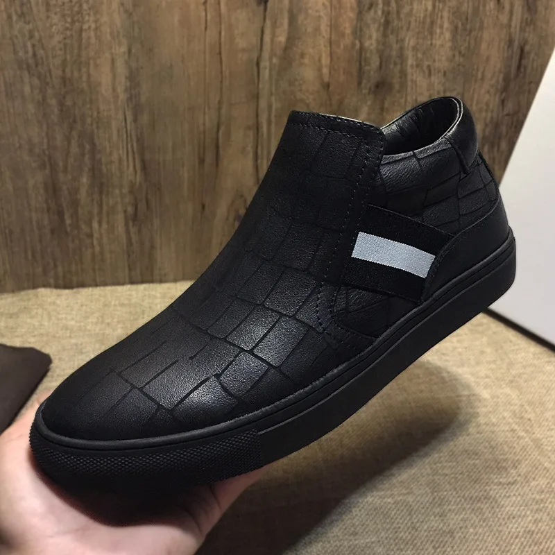 

European fashion men's Martin boots Top cowhide Black casual shoes