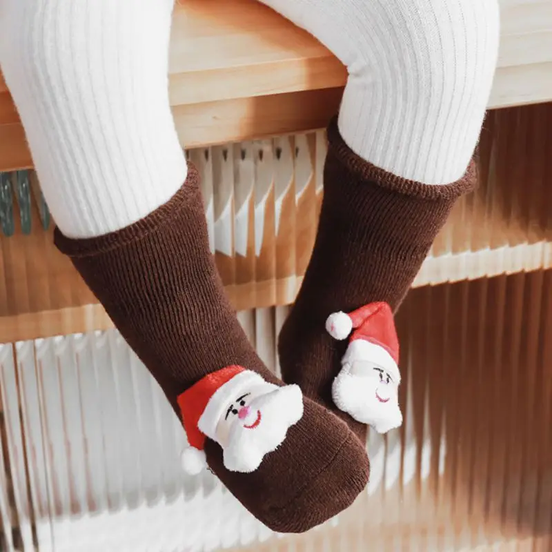 Детские рождественские носки; зимние теплые милые удобные нескользящие Повседневные носки принцессы из бархата кораллового цвета с вышивкой и рюшами