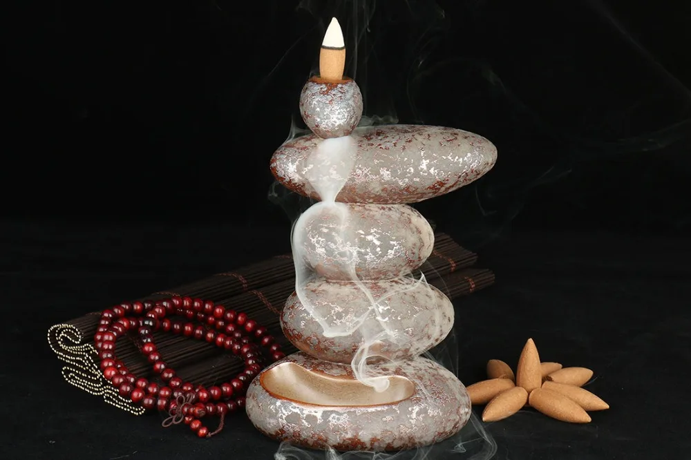 156084458018680513_1586