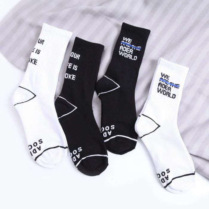 Модные мужские носки с буквенным принтом; удобные дышащие носки средней длины; XRQ88