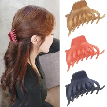 

1Pc Korea fashion Big Hair Claws Elegant Frosted Acrylic Hair Clips hair chuck hair clip bath headdress Women Hair Accessories