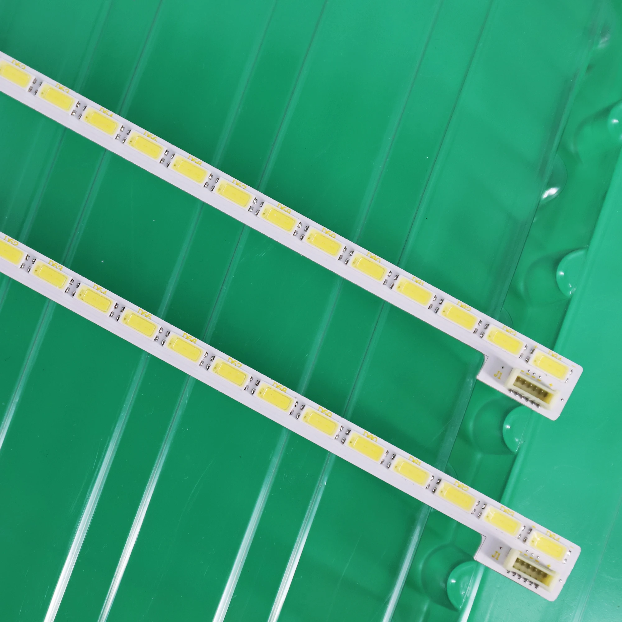 42 tamanhos, 64led, 530mm e 42 polegadas,