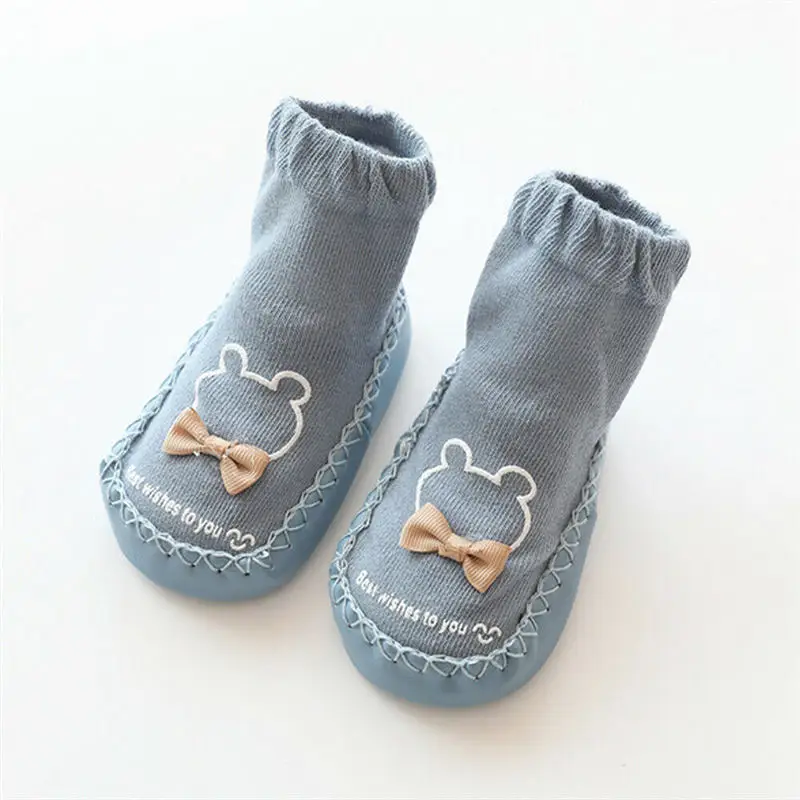 Осенне-зимние носки-тапочки для малышей 0-14 месяцев нескользящие носки с узлом для девочек и мальчиков теплые мягкие носки с надписями для маленьких детей