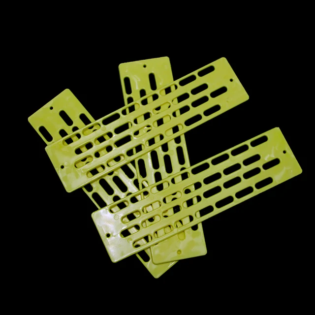 20 db Méhek Szerszám Műanyag Menekülés Elleni Légyfutásgátló Lemezek Sárga Fehér Lyukak Spacer Méhészeti Felszerelés Szerszámok Kellékek