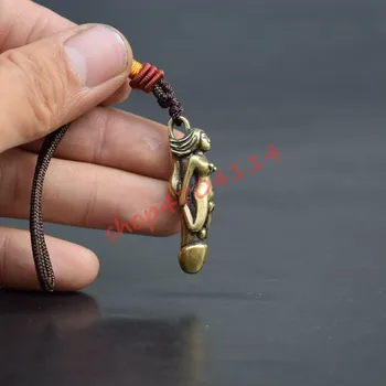 

Solid brass micro-sculpture figure pendant, copper casting beauty key chain hanging small brass bronze ornaments, exquisite hand