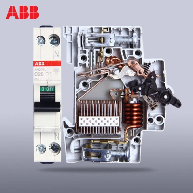 Disjoncteur 40A 1P+N courbe C 6kA SN201 (C40) ABB 470642