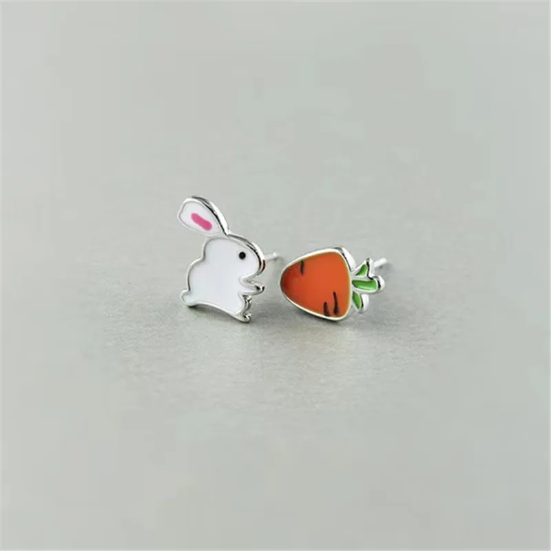 

Cute Rabbit Carrot Earrings All-match Earrings Direct Sales