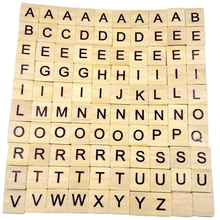 Деревянные игрушки для детей деревянный скрэббл буквы 100 шт./компл. деревянный алфавитный царапают Плитки черный буквы и цифры цифровой головоломки