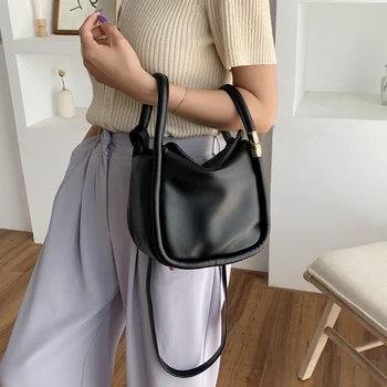 

Summer Bag 2020 New Simple Fashion Shoulder Messenger Bag Wild Solid Color Women Purse and Handbags Niche Designer Crossbody Bag